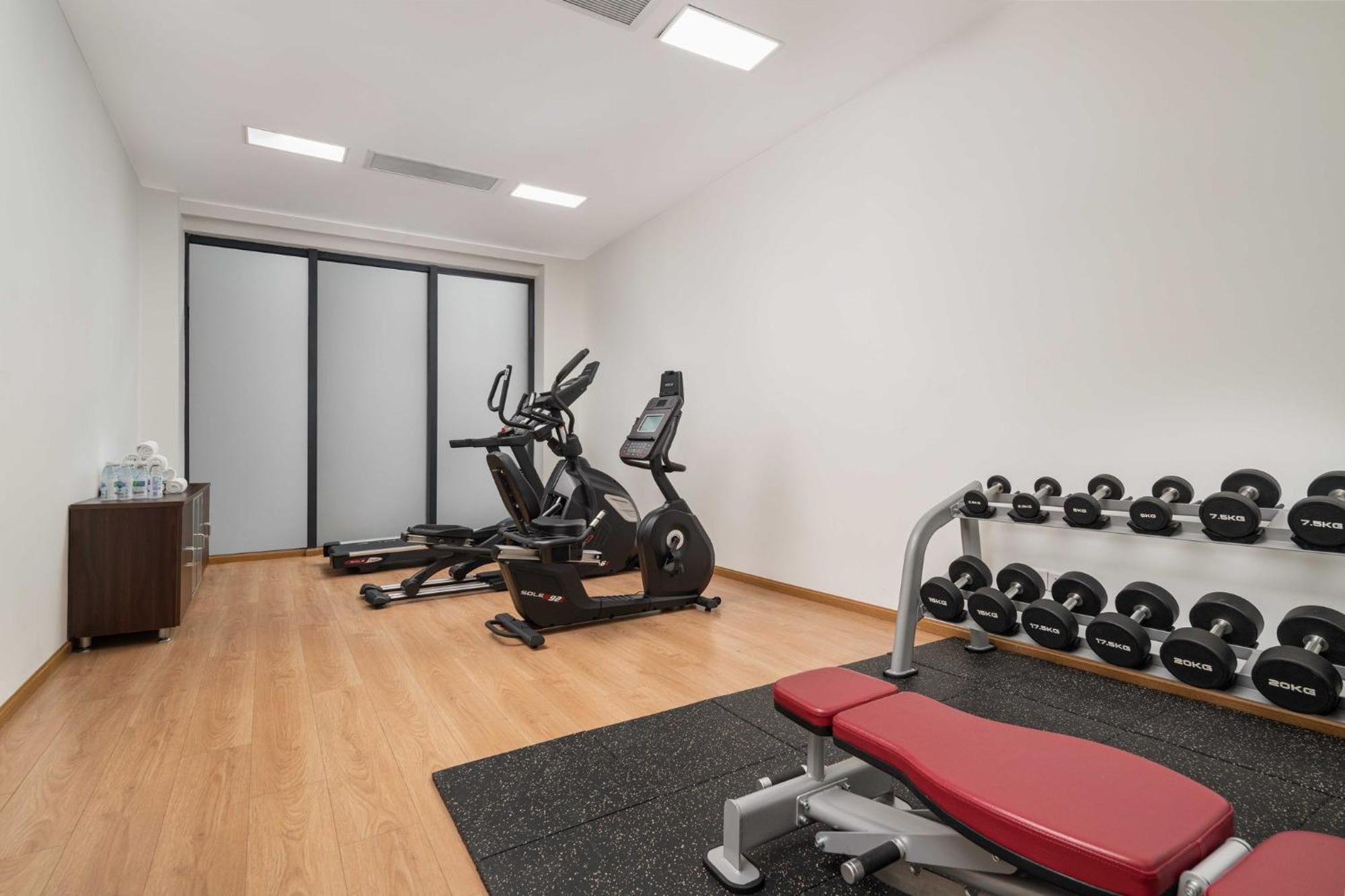 Holiday Inn Express Chengdu Gulou-Tianfu Square Chunxi Road Branch Εξωτερικό φωτογραφία